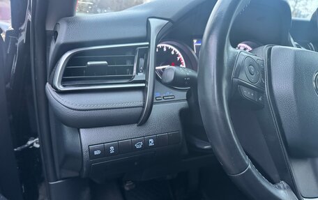 Toyota Camry, 2022 год, 3 050 000 рублей, 7 фотография