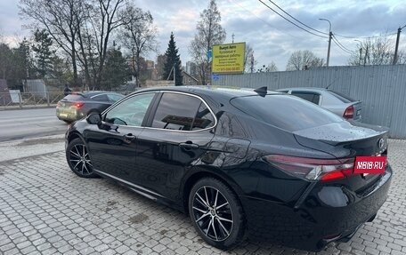 Toyota Camry, 2022 год, 3 050 000 рублей, 9 фотография