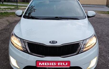 KIA Rio III рестайлинг, 2011 год, 899 000 рублей, 7 фотография