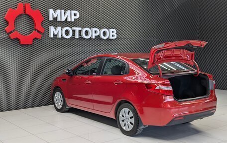 KIA Rio III рестайлинг, 2013 год, 900 000 рублей, 10 фотография
