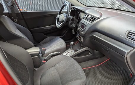 KIA Rio III рестайлинг, 2013 год, 900 000 рублей, 21 фотография