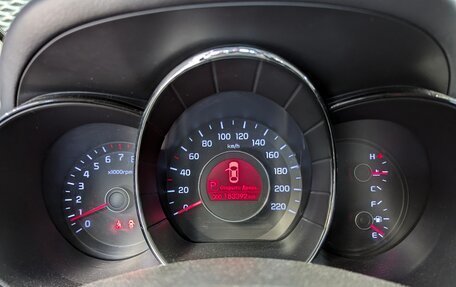 KIA Rio III рестайлинг, 2013 год, 900 000 рублей, 26 фотография