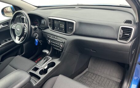 KIA Sportage IV рестайлинг, 2019 год, 2 300 000 рублей, 9 фотография