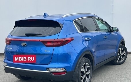 KIA Sportage IV рестайлинг, 2019 год, 2 300 000 рублей, 6 фотография