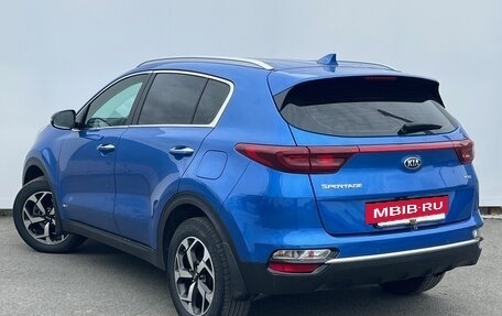 KIA Sportage IV рестайлинг, 2019 год, 2 300 000 рублей, 4 фотография