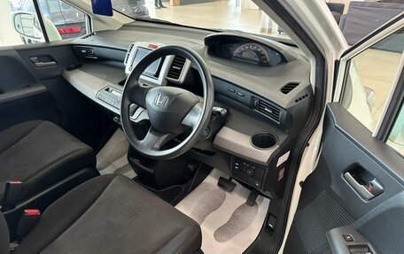 Honda Freed I, 2010 год, 1 179 000 рублей, 10 фотография