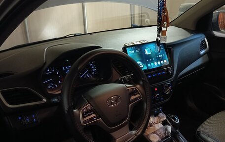 Hyundai Solaris II рестайлинг, 2019 год, 1 450 000 рублей, 5 фотография