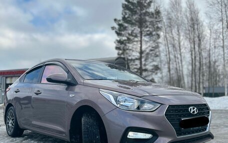 Hyundai Solaris II рестайлинг, 2019 год, 1 450 000 рублей, 20 фотография