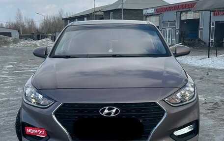 Hyundai Solaris II рестайлинг, 2019 год, 1 450 000 рублей, 19 фотография