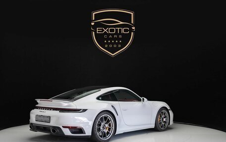 Porsche 911, 2021 год, 26 000 000 рублей, 5 фотография
