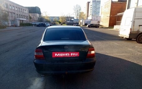 Opel Vectra B рестайлинг, 1998 год, 70 000 рублей, 4 фотография