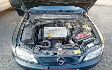 Opel Vectra B рестайлинг, 1998 год, 70 000 рублей, 5 фотография