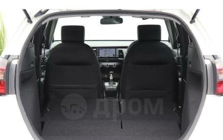 Honda Fit, 2020 год, 1 150 000 рублей, 6 фотография