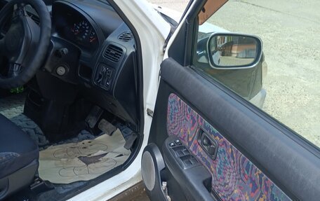 Nissan Cube II, 2000 год, 340 000 рублей, 11 фотография
