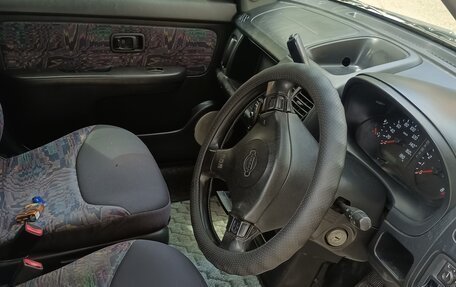 Nissan Cube II, 2000 год, 340 000 рублей, 12 фотография