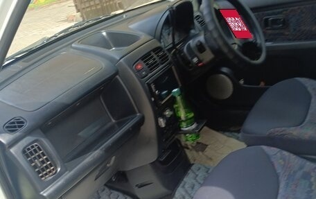 Nissan Cube II, 2000 год, 340 000 рублей, 7 фотография
