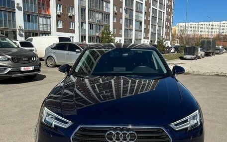 Audi A4, 2018 год, 2 170 000 рублей, 8 фотография