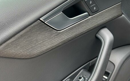 Audi A4, 2018 год, 2 170 000 рублей, 25 фотография
