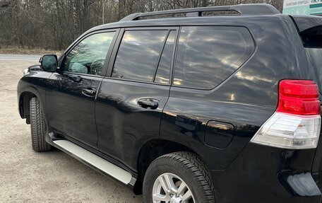Toyota Land Cruiser Prado 150 рестайлинг 2, 2010 год, 3 250 000 рублей, 3 фотография