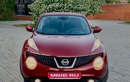 Nissan Juke II, 2011 год, 955 000 рублей, 2 фотография