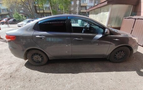 KIA Rio III рестайлинг, 2015 год, 700 000 рублей, 3 фотография