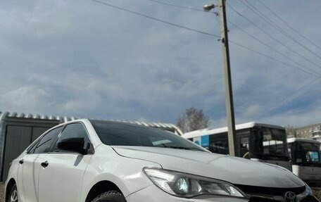 Toyota Camry, 2017 год, 1 100 000 рублей, 3 фотография