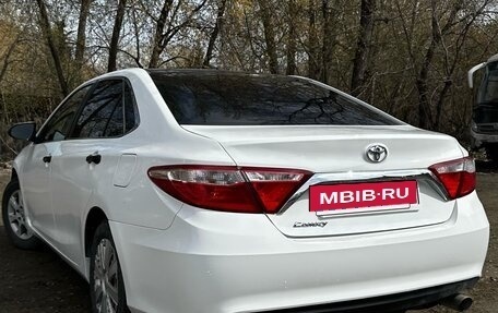 Toyota Camry, 2017 год, 1 100 000 рублей, 5 фотография