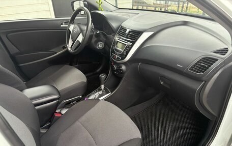 Hyundai Solaris II рестайлинг, 2012 год, 835 000 рублей, 9 фотография