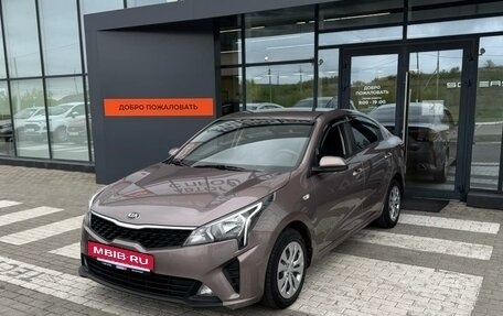 KIA Rio IV, 2020 год, 1 655 000 рублей, 6 фотография