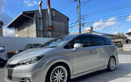 Toyota Wish II, 2017 год, 1 015 000 рублей, 2 фотография