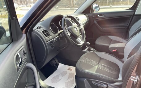 Skoda Yeti I рестайлинг, 2015 год, 1 200 000 рублей, 18 фотография