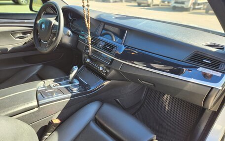 BMW 5 серия, 2016 год, 2 290 000 рублей, 4 фотография