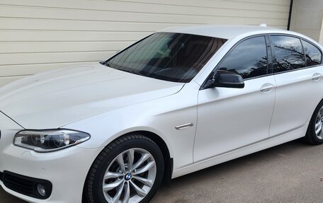 BMW 5 серия, 2016 год, 2 290 000 рублей, 7 фотография