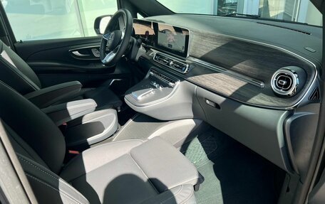 Mercedes-Benz V-Класс, 2024 год, 18 690 000 рублей, 13 фотография