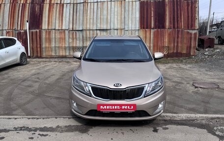 KIA Rio III рестайлинг, 2014 год, 835 000 рублей, 2 фотография