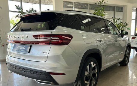 Skoda Kodiaq, 2025 год, 5 850 000 рублей, 7 фотография
