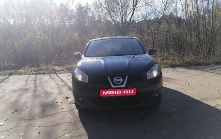 Nissan Qashqai, 2012 год, 940 000 рублей, 2 фотография