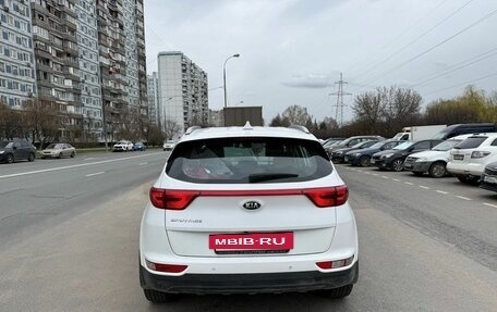 KIA Sportage IV рестайлинг, 2017 год, 1 800 000 рублей, 4 фотография