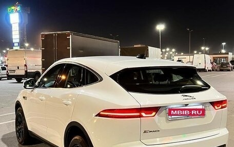 Jaguar E-Pace, 2021 год, 3 850 000 рублей, 7 фотография