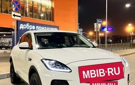 Jaguar E-Pace, 2021 год, 3 850 000 рублей, 8 фотография