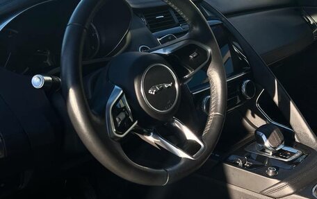 Jaguar E-Pace, 2021 год, 3 850 000 рублей, 18 фотография
