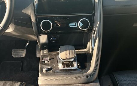 Jaguar E-Pace, 2021 год, 3 850 000 рублей, 16 фотография