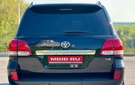 Toyota Land Cruiser 200, 2011 год, 3 200 000 рублей, 6 фотография