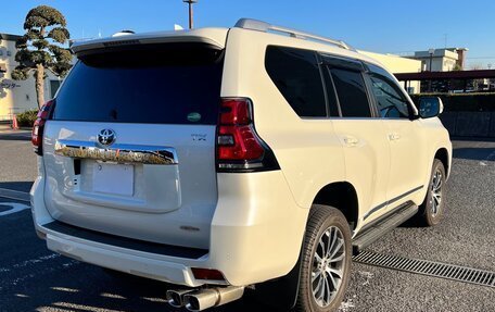Toyota Land Cruiser Prado 150 рестайлинг 2, 2020 год, 3 315 000 рублей, 7 фотография