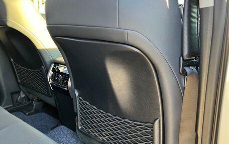 Toyota Land Cruiser Prado 150 рестайлинг 2, 2020 год, 3 315 000 рублей, 32 фотография
