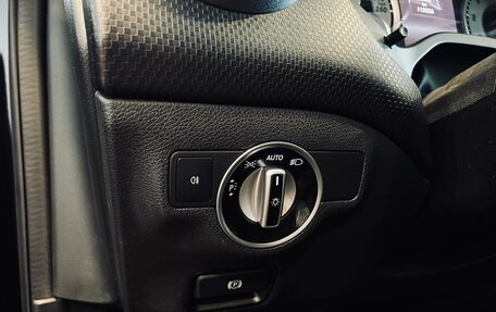 Mercedes-Benz A-Класс, 2015 год, 1 599 000 рублей, 11 фотография