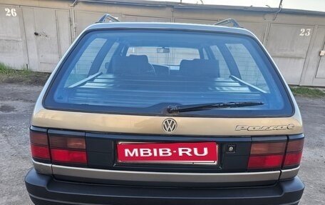 Volkswagen Passat B4, 1993 год, 395 000 рублей, 5 фотография