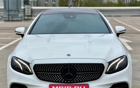 Mercedes-Benz E-Класс, 2017 год, 3 900 000 рублей, 2 фотография