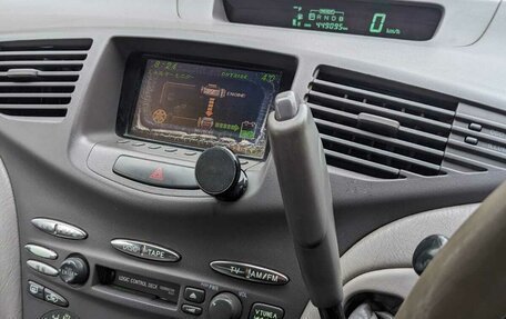 Toyota Prius IV XW50, 1998 год, 250 000 рублей, 5 фотография
