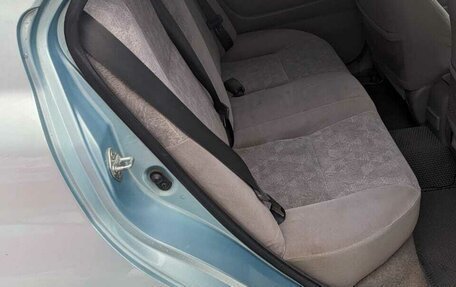 Toyota Prius IV XW50, 1998 год, 250 000 рублей, 9 фотография